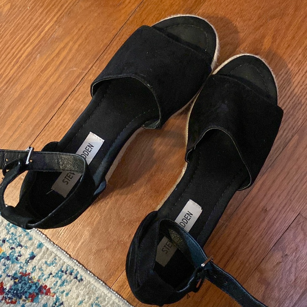 Steve Madden wedge